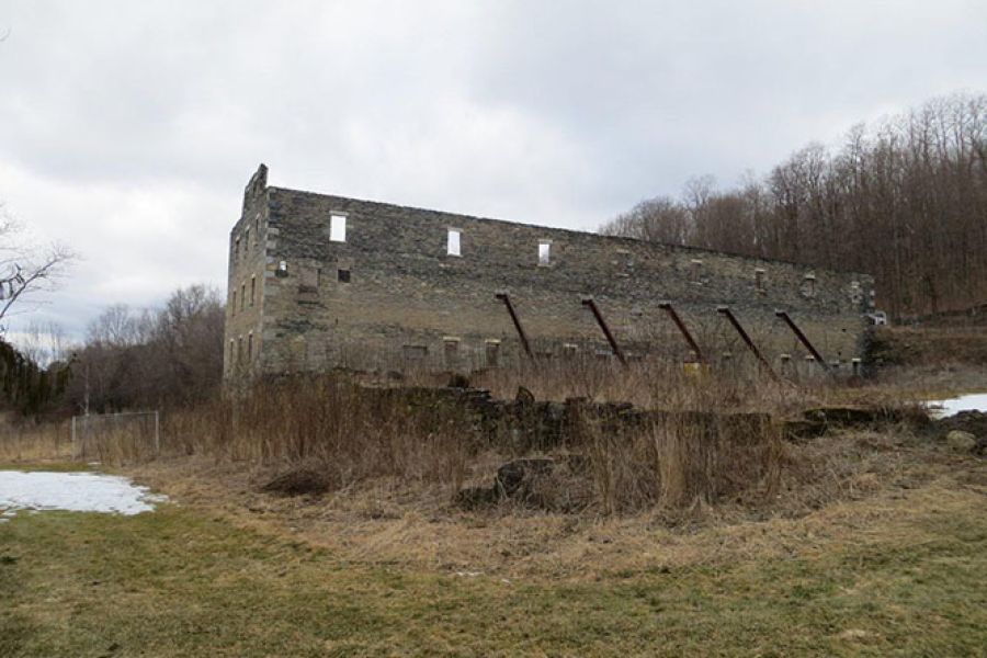 Valentine Boathouse